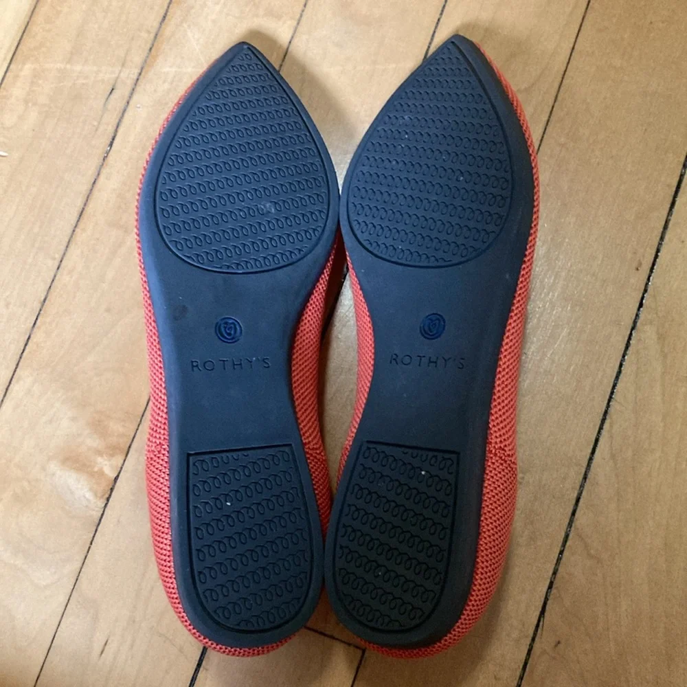 Stylish Coral Rothy's Women's Flats - Picture 6 of 8